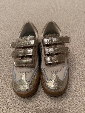 Dolce Vita Kids Gold and Cream Velcro Sneakers size 6.5